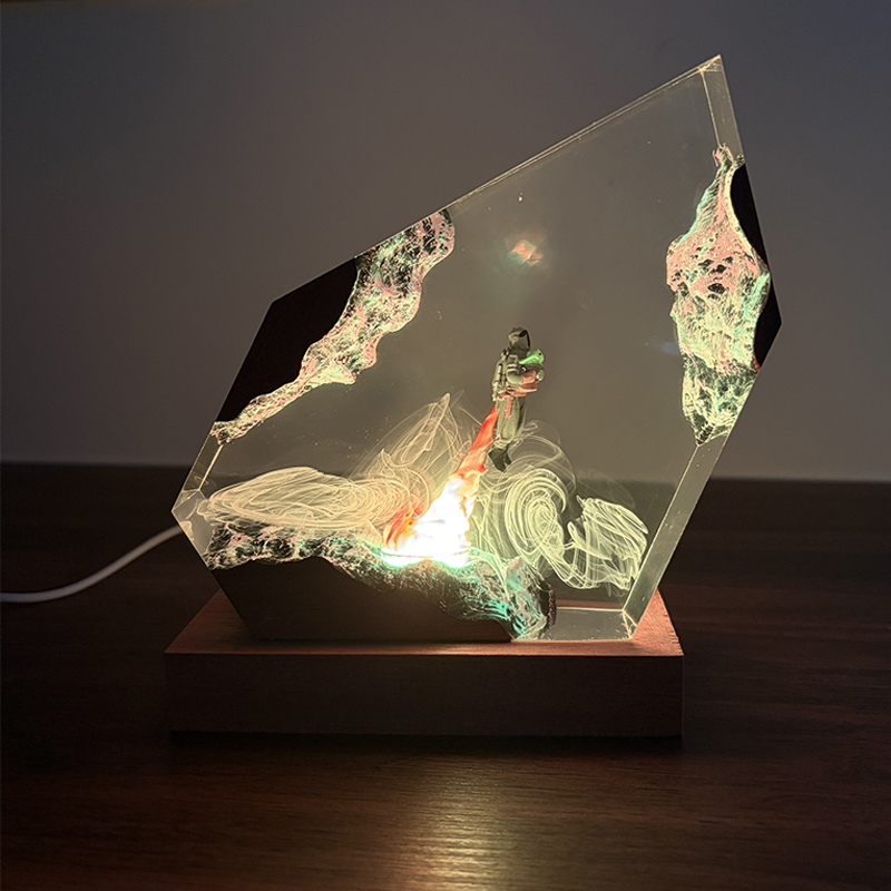Resin Art And Decor - مصباح طاولة على شكل كائن حي