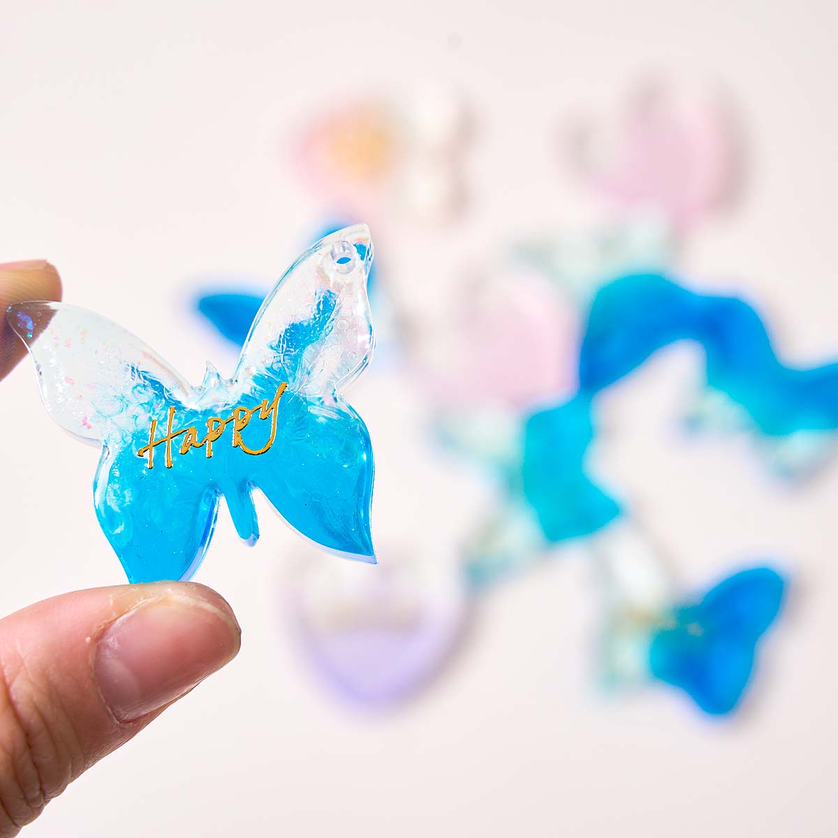قالب سيليكون للأقراط بستة فتحا - مراجعة Resin Art Heart وسعره