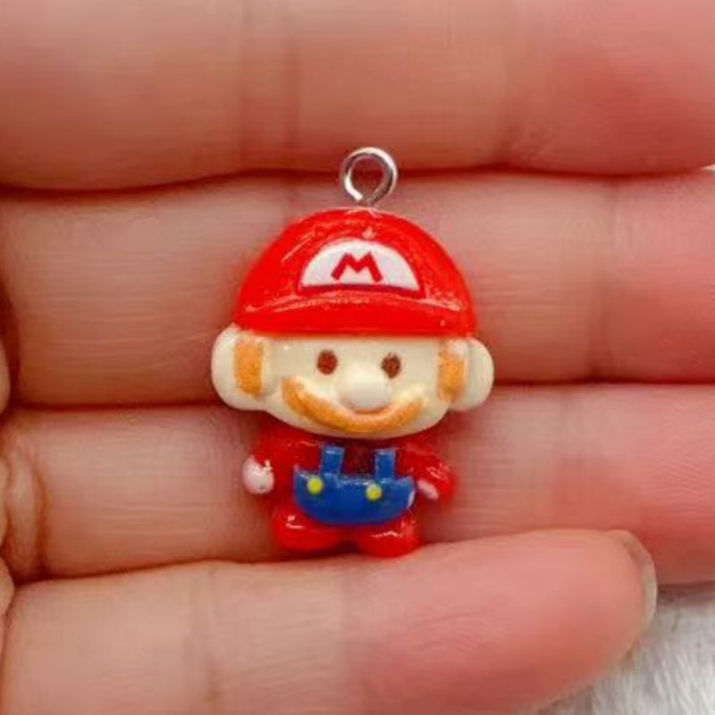 10 قطع من قلادات الراتنج الكرت - مراجعة Resin Art Store وسعره