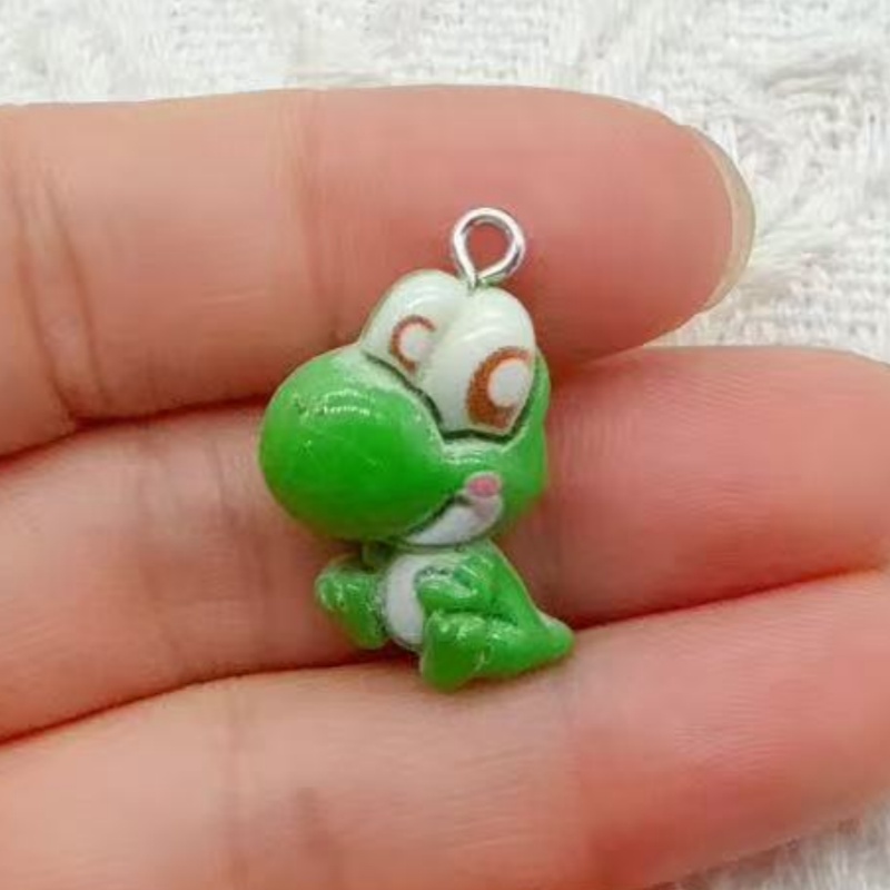 10 قطع من قلادات الراتنج الكرت - مراجعة Resin Art Store وسعره